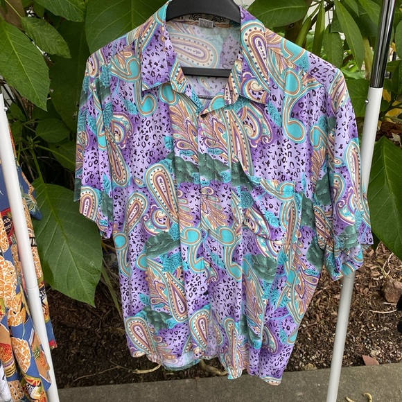 Vintage men’s Hawaiian shirt - Picture 1 of 6